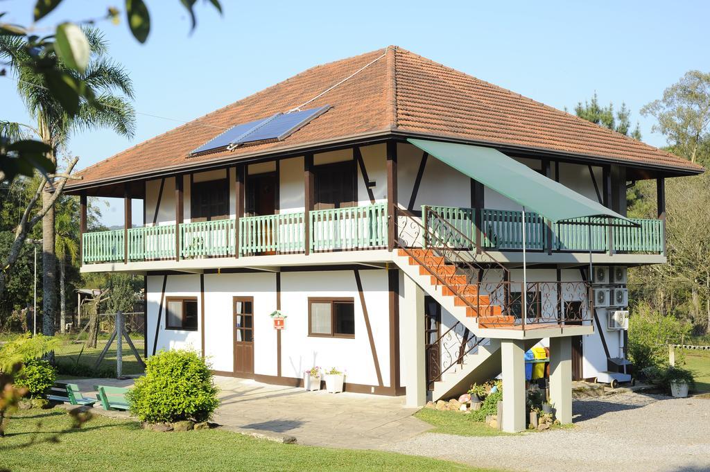 Pousada Bauernhof Hotel Nova Petropolis Exterior photo